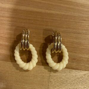 Vintage Avon Gold & Cream Twisted Hoop Clip On Earrings